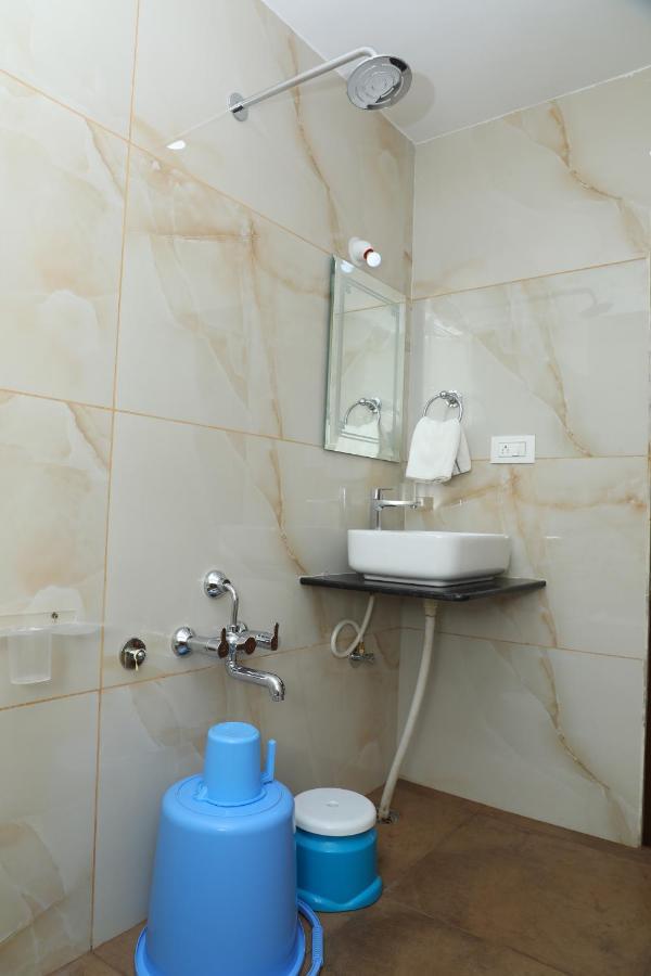 Hotel 8Th Mile Suites Bangalore Eksteriør billede